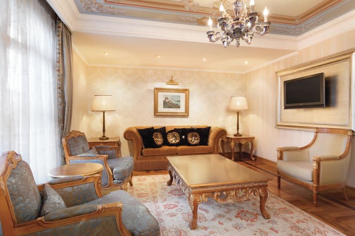 Crowne Plaza Istanbul - Old City by IHG