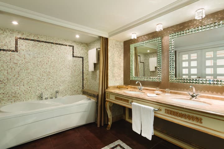 Crowne Plaza Istanbul - Old City by IHG