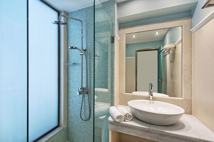 Hotel Makarios