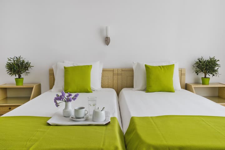 Hotel Makarios