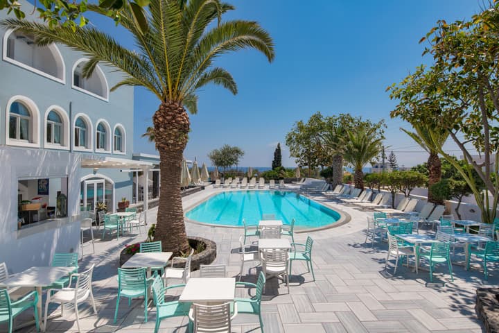 Hotel Makarios