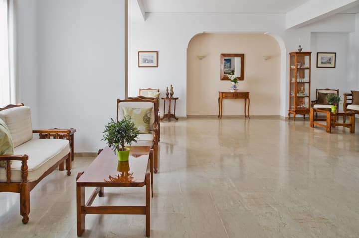 Hotel Makarios