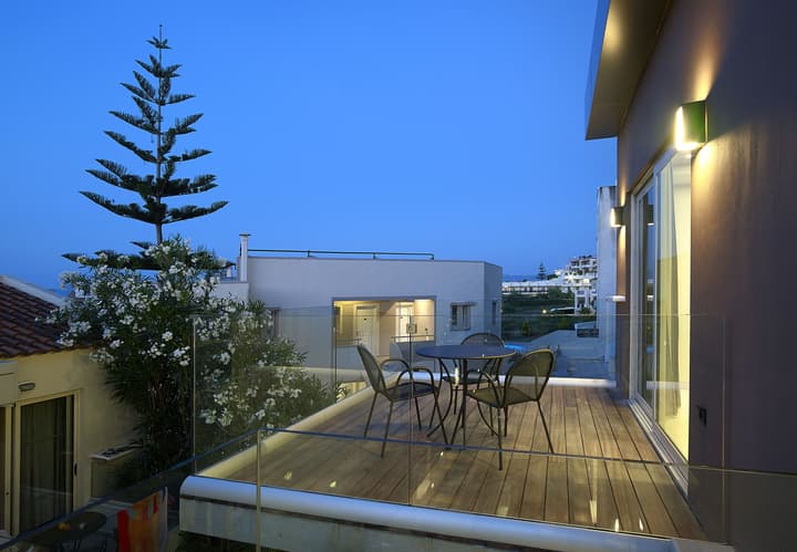 Elotis Suites