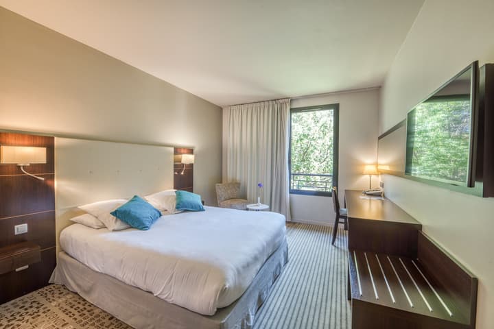 Mercure Aix-en-Provence La Duranne Gare TGV