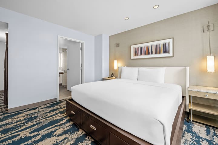 Hotel Felix River North/Magnificent Mile