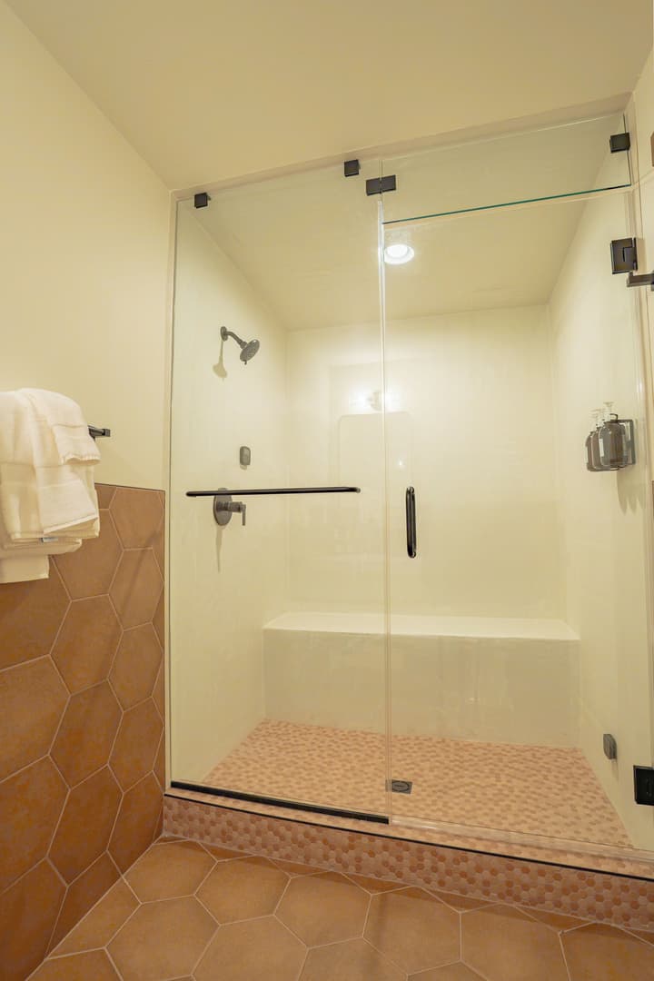 Petty Ranch Inn