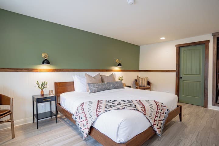 Petty Ranch Inn