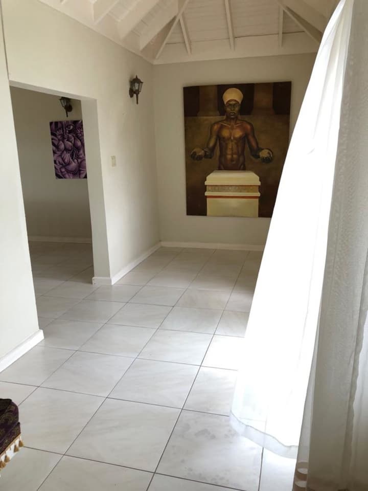 Retreat Guesthouse Luxury Suites