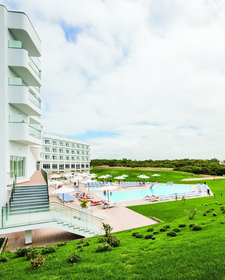 MH Peniche