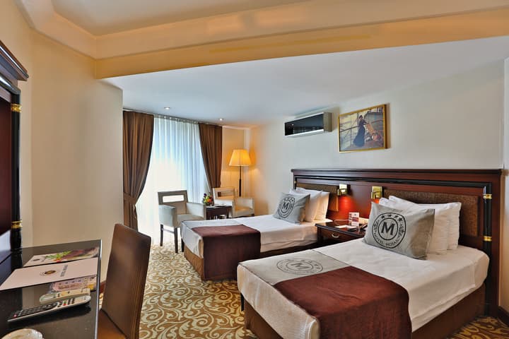 Hotel Mosaic