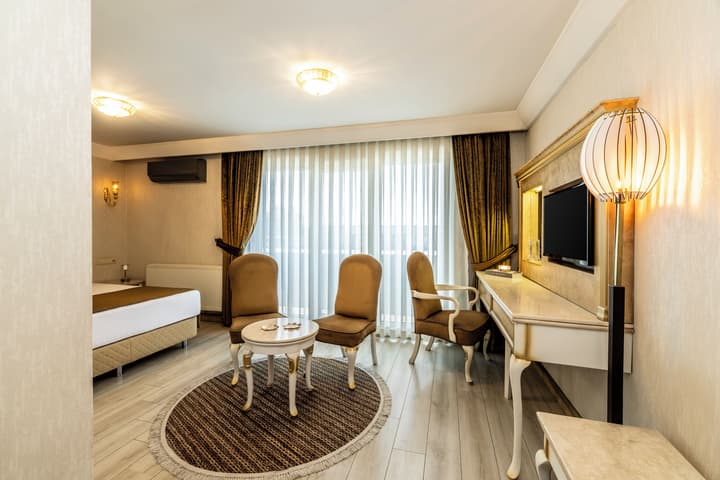 Hotel Mosaic