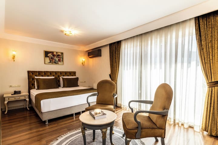 Hotel Mosaic