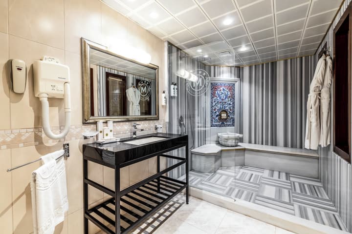 Hotel Mosaic