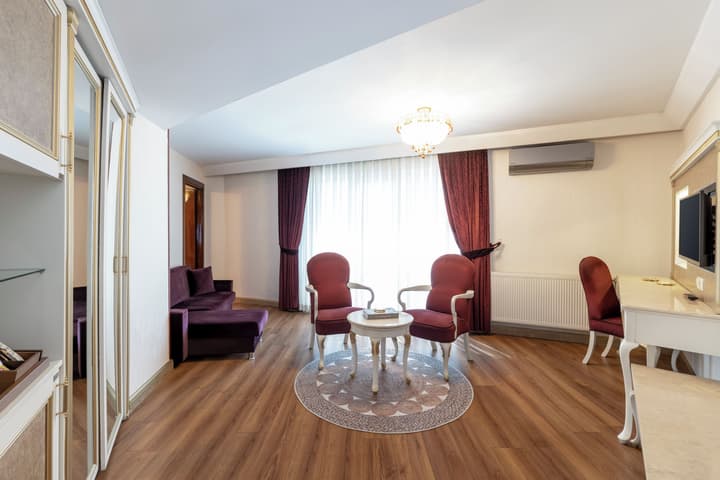 Hotel Mosaic