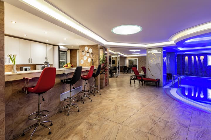 Hotel Mosaic