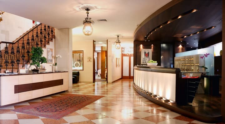 Astoria Hotel Italia