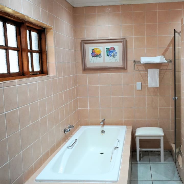 Coach House Hotel & Spa