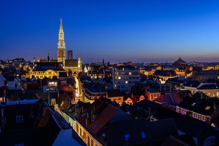 B-aparthotel Grand Place