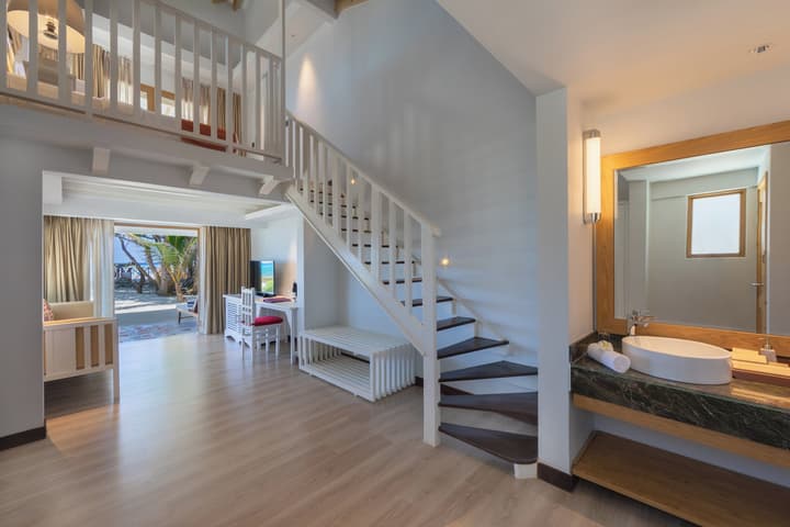 Cinnamon Dhonveli Maldives - Complimentary Speedboat Return for 2 pax on 7 nights or more stays valid to 31 Oct 2026 & up to 2 kids stay