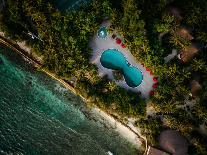Cinnamon Dhonveli Maldives - Complimentary Speedboat Return for 2 pax on 7 nights or more stays valid to 31 Oct 2026 & up to 2 kids stay