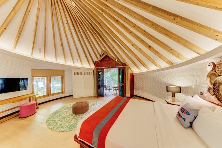 Cinnamon Dhonveli Maldives - Complimentary Speedboat Return for 2 pax on 7 nights or more stays valid to 31 Oct 2026 & up to 2 kids stay