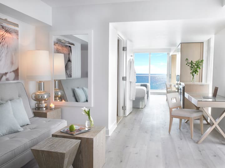 Grand Beach Hotel