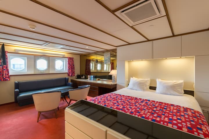 ss Rotterdam Hotel & Restaurants