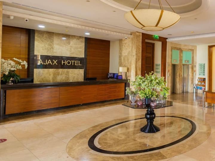 Ajax Hotel