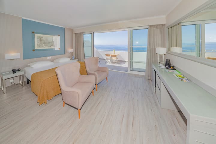 Hotel Orca Praia – Adults Only