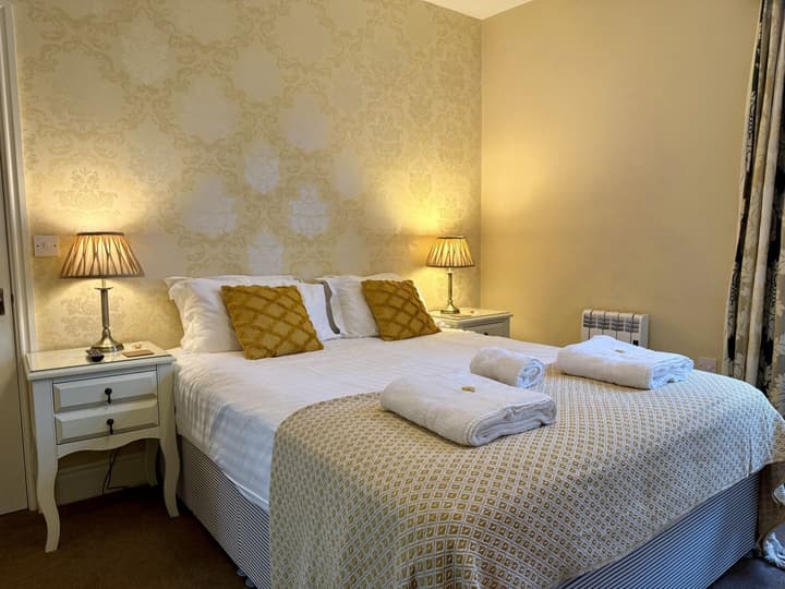 The Crescent Guest House
