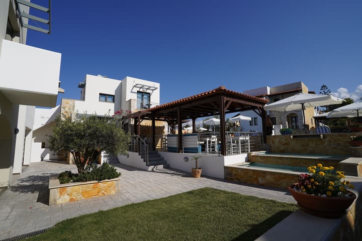 Ledra Maleme Hotel
