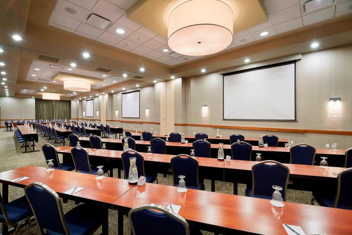 SpringHill Suites by Marriott Las Vegas Convention Center