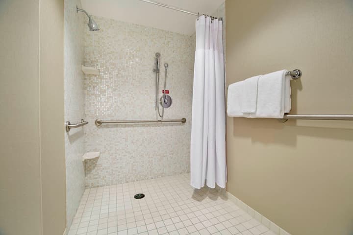SpringHill Suites by Marriott Las Vegas Convention Center