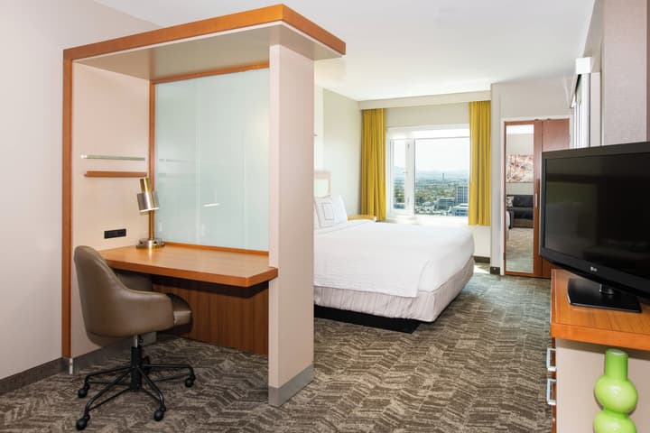 SpringHill Suites by Marriott Las Vegas Convention Center