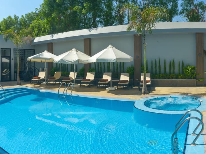 Novotel Cairo El Borg