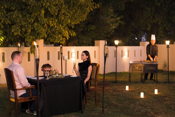 Al Falaj Hotel