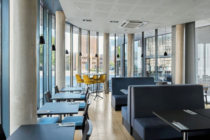 Four Points Flex by Sheraton Cardiff