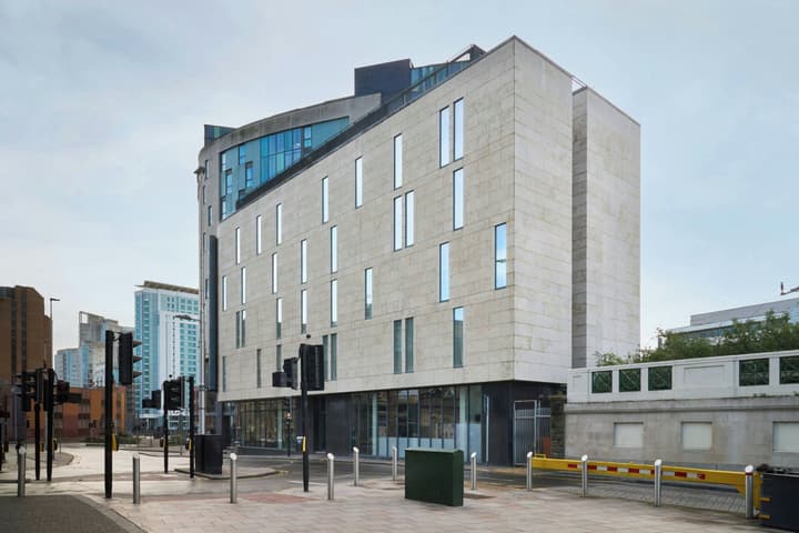Four Points Flex by Sheraton Cardiff