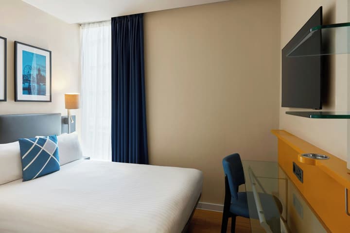 Four Points Flex by Sheraton Cardiff