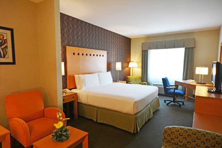 Holiday Inn Express & Suites Monterrey Aeropuerto by IHG