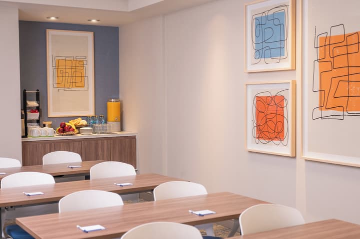 Holiday Inn Express & Suites Monterrey Aeropuerto by IHG