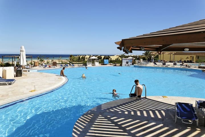 Three Corners Fayrouz Plaza Beach Resort