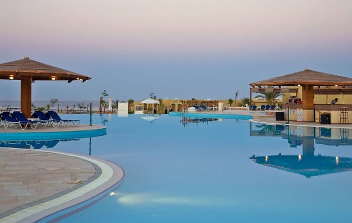 Three Corners Fayrouz Plaza Beach Resort