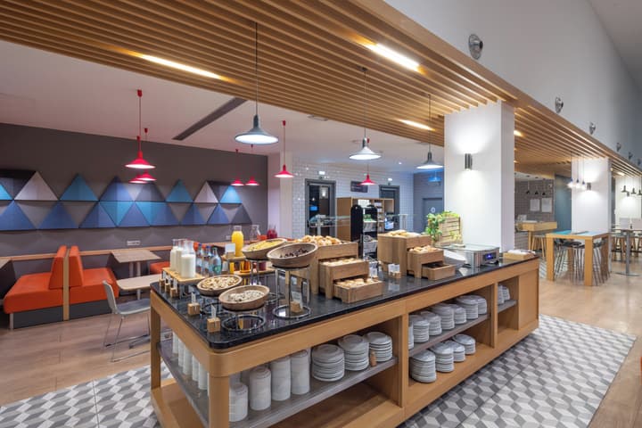 Holiday Inn Express Porto - Exponor by IHG