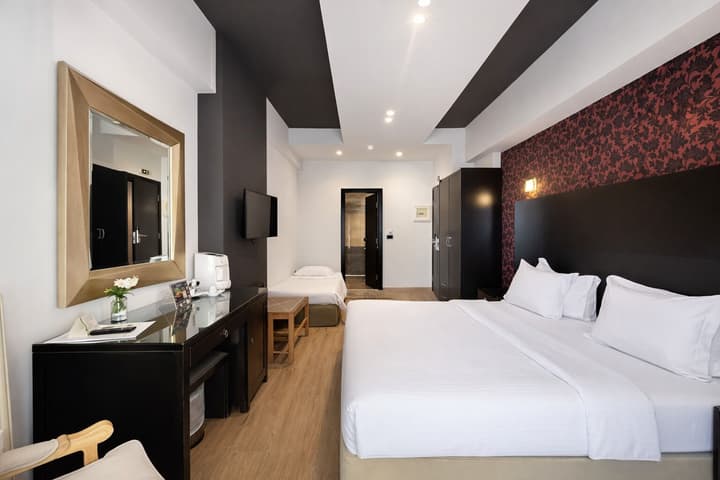 Areos Hotel
