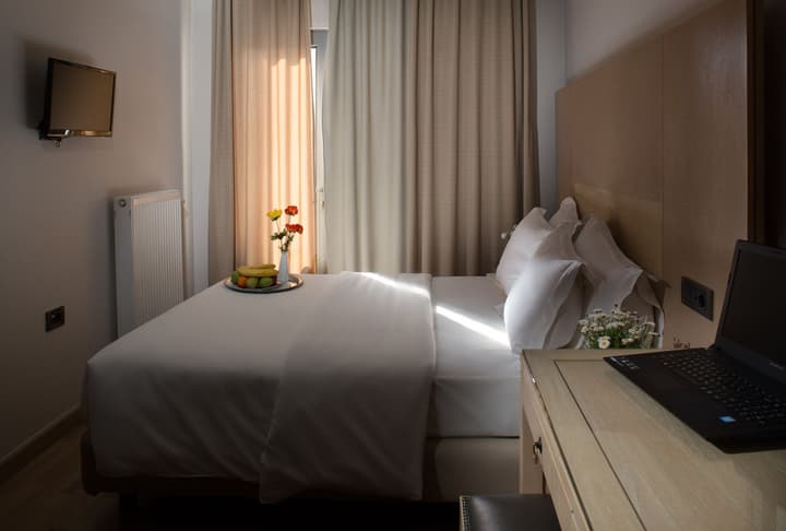 Areos Hotel