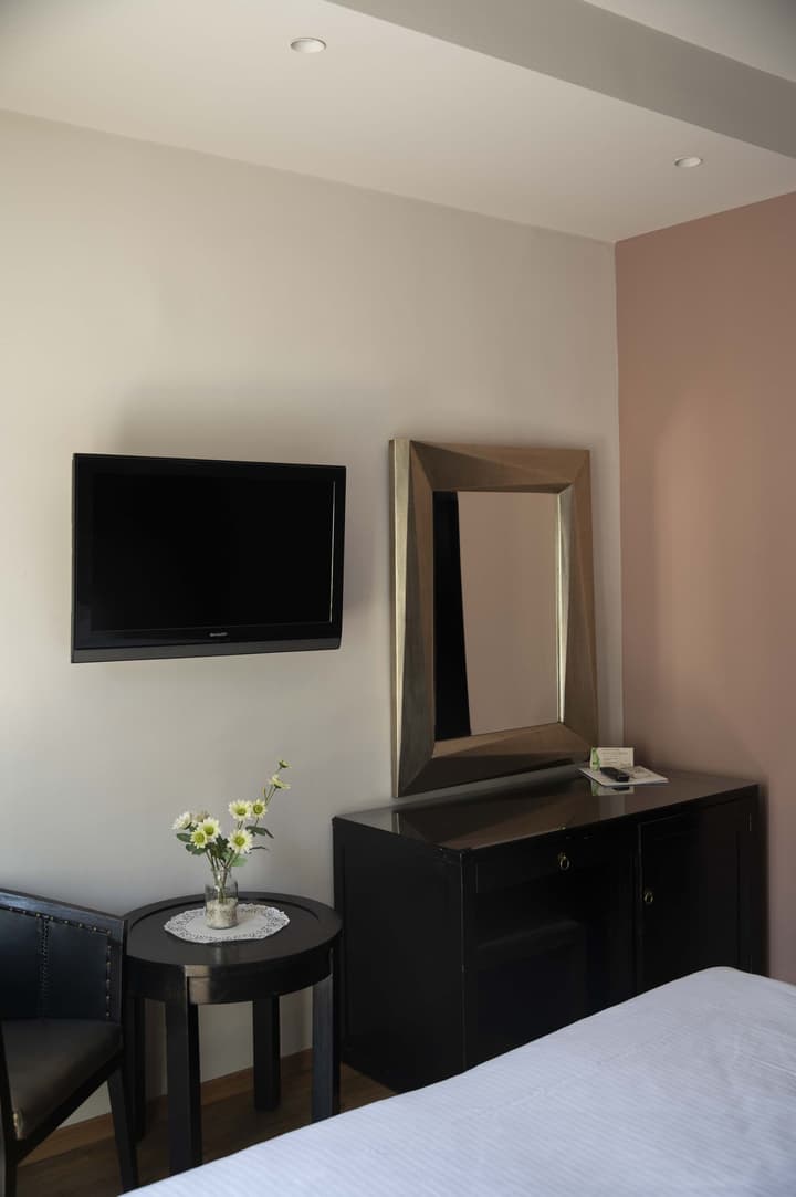 Areos Hotel