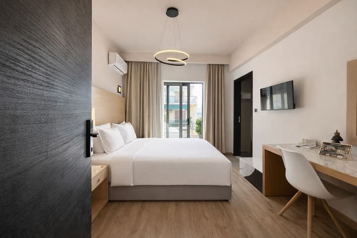 Areos Hotel
