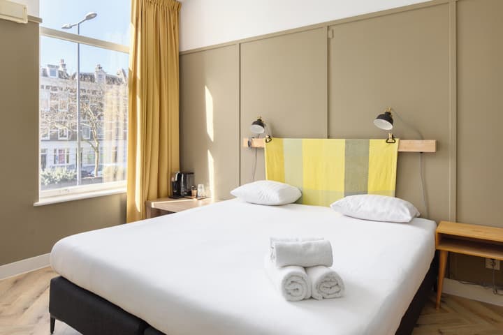 Hotel Light