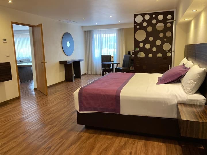 Hotel Mirage